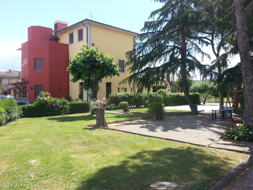 Hotel Tiziana Montepulciano Luaran gambar