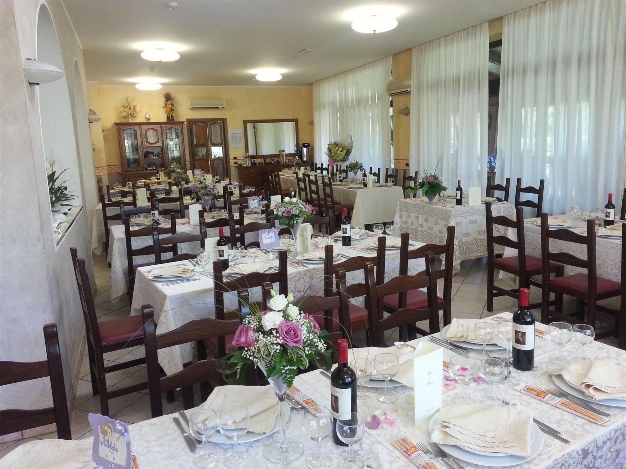 Hotel Tiziana Montepulciano Luaran gambar
