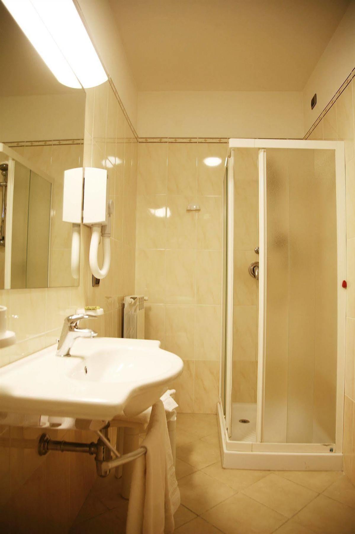 Hotel Tiziana Montepulciano Luaran gambar